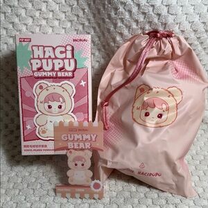 Pop Mart Haci Pupu Peach Gummy Bear Vinyl Face Pendant